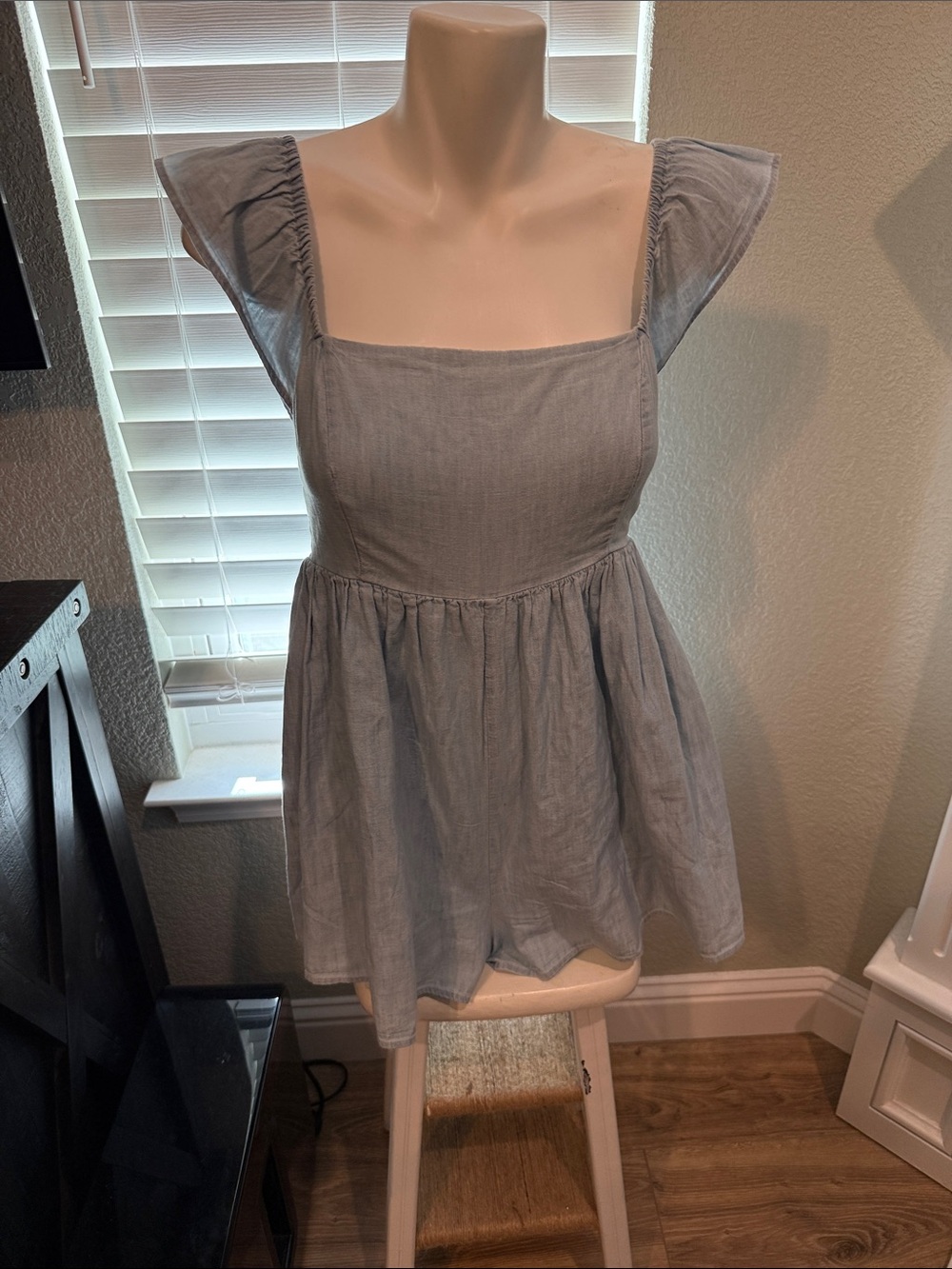 NWT American eagle romper - M